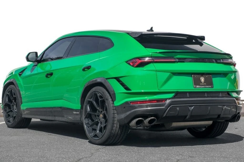 2023 Lamborghini Urus Performante - Image 5 of 18