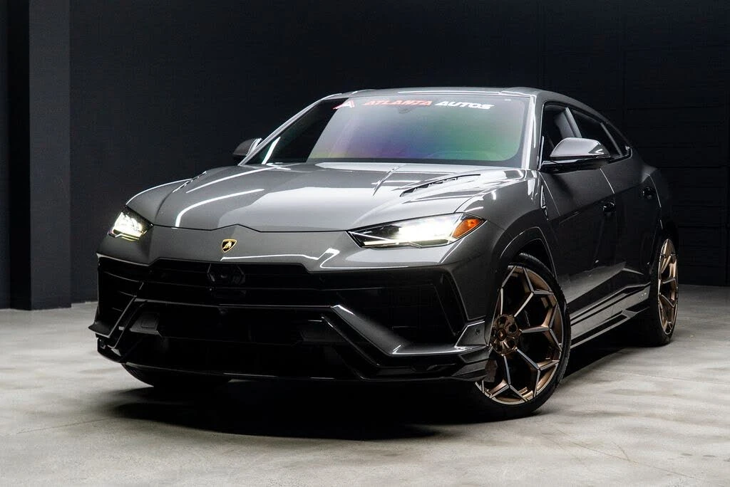 2023 Lamborghini Urus Performante - Image 2 of 31