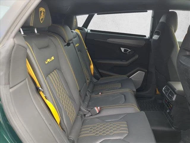2023 Lamborghini Urus Performante - Image 16 of 20