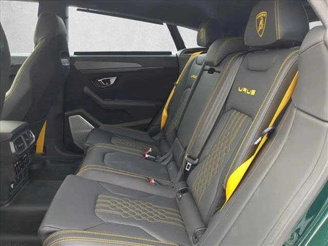 2023 Lamborghini Urus Performante - Image 15 of 20