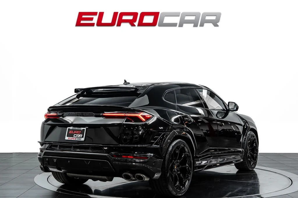 2023 Lamborghini Urus Performante - Image 5 of 31