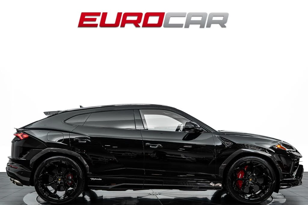 2023 Lamborghini Urus Performante - Image 6 of 31