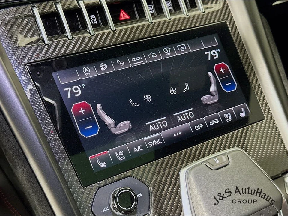2023 Lamborghini Urus Performante - Image 21 of 31
