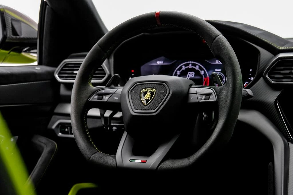 2023 Lamborghini Urus Performante - Image 18 of 31