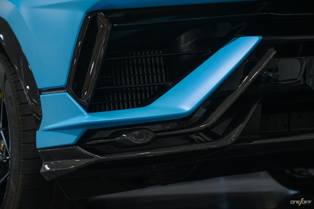2023 Lamborghini Urus Performante - Image 4 of 12