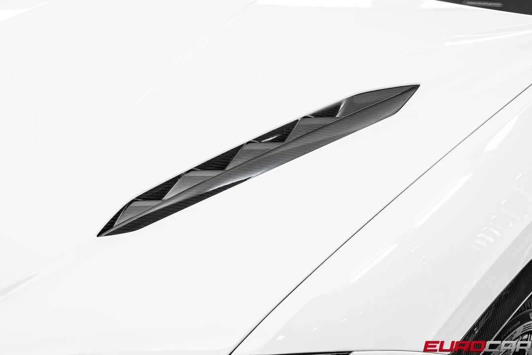 2023 Lamborghini Urus Performante - Image 10 of 31