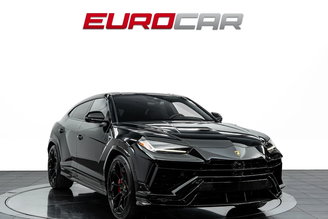2023 Lamborghini Urus Performante - Image 7 of 31