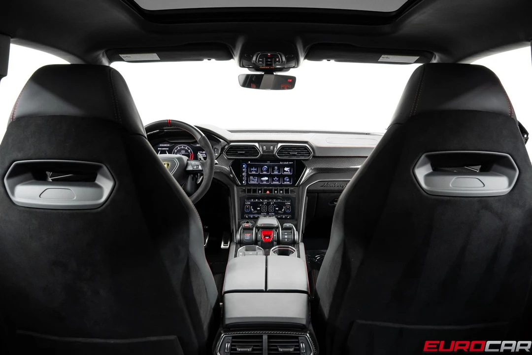 2023 Lamborghini Urus Performante - Image 31 of 31