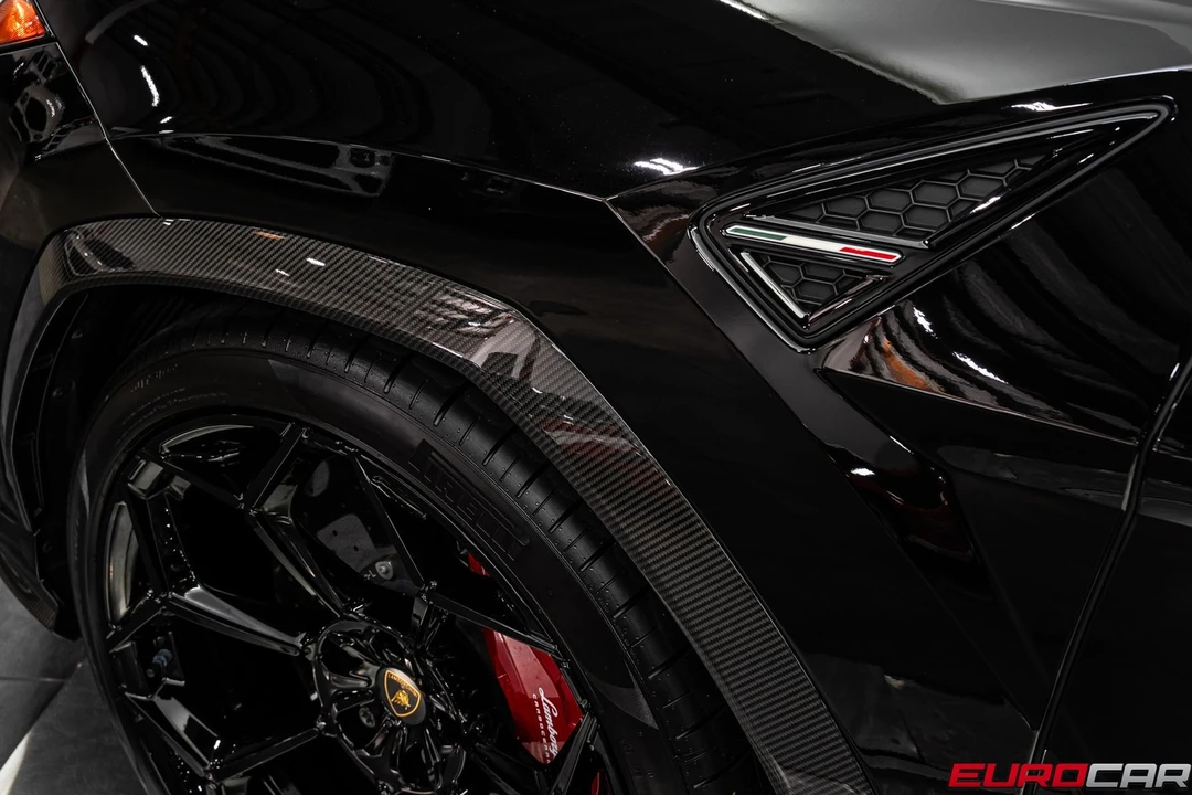 2023 Lamborghini Urus Performante - Image 18 of 31