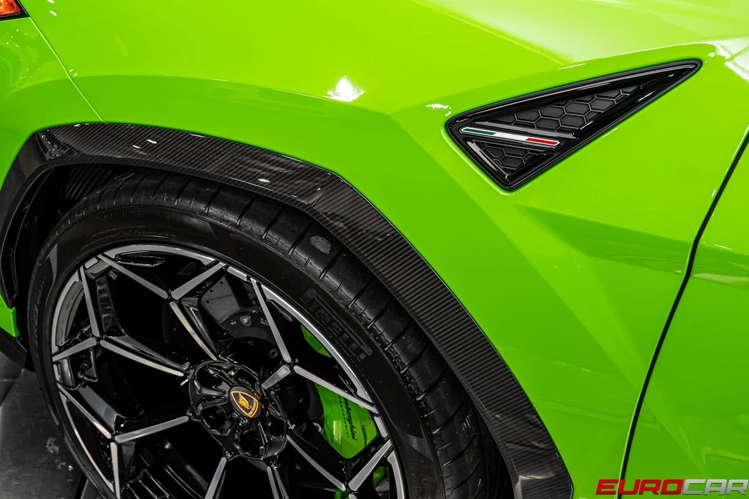 2023 Lamborghini Urus Performante - Image 18 of 31