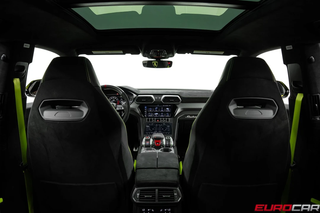 2023 Lamborghini Urus Performante - Image 30 of 31