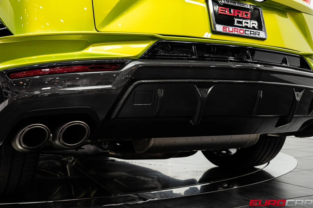 2023 Lamborghini Urus Performante - Image 24 of 31