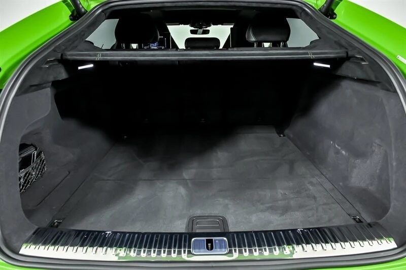 2023 Lamborghini - Image 16 of 31