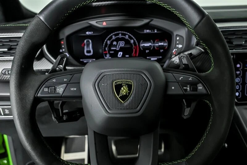 2023 Lamborghini - Image 30 of 31