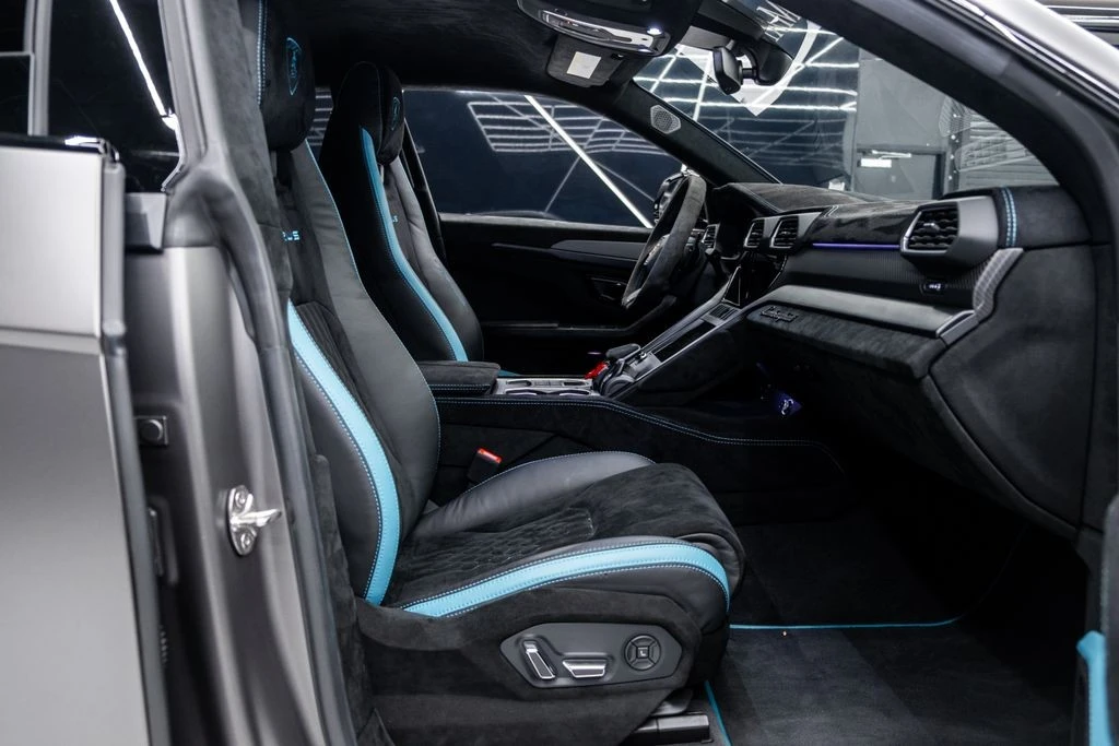 2023 Lamborghini Urus Performante - Image 27 of 31