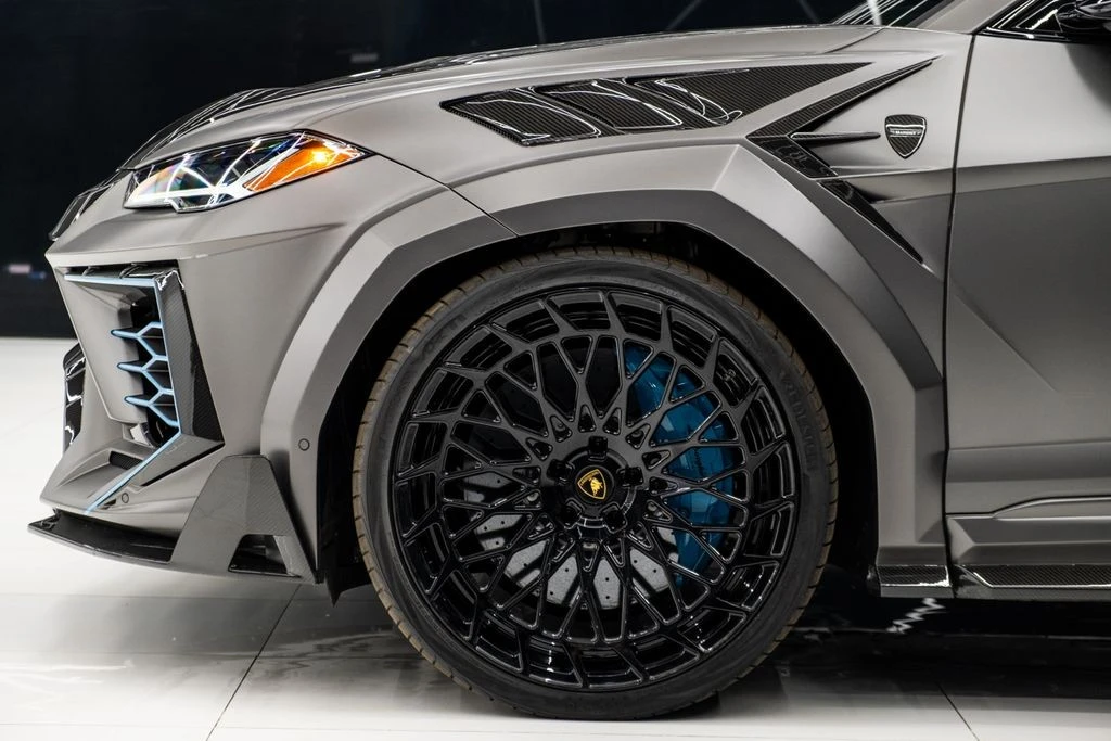 2023 Lamborghini Urus Performante - Image 8 of 31