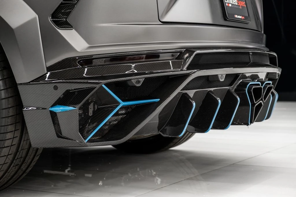2023 Lamborghini Urus Performante - Image 15 of 21