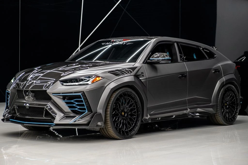 2023 Lamborghini Urus Performante - Image 3 of 21