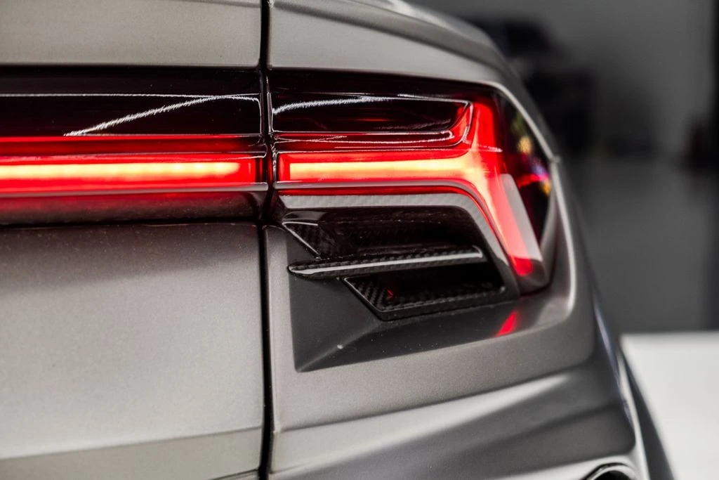 2023 Lamborghini Urus Performante - Image 18 of 21
