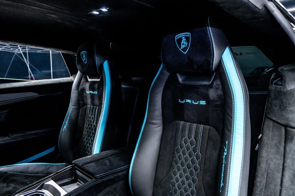 2023 Lamborghini Urus Performante - Image 31 of 31