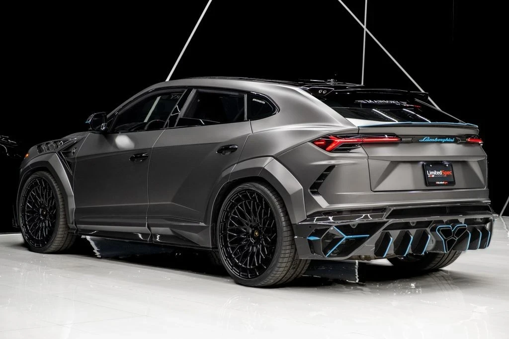 2023 Lamborghini Urus Performante - Image 9 of 21