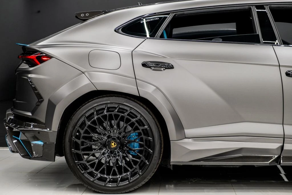 2023 Lamborghini Urus Performante - Image 6 of 21