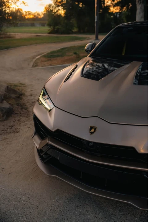 2023 Lamborghini Urus Performante - Image 3 of 16