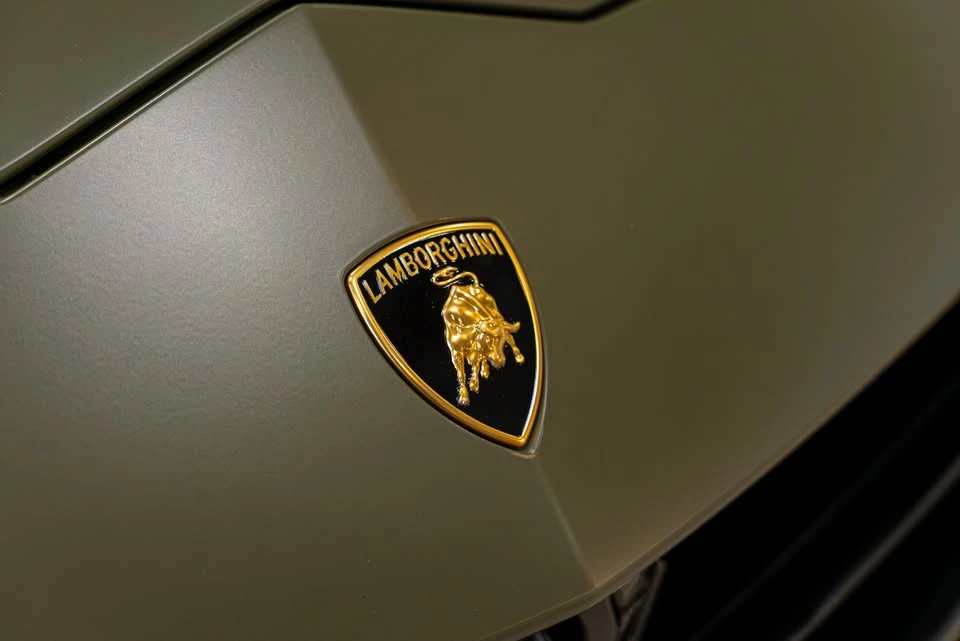 2023 Lamborghini Urus Performante - Image 3 of 16