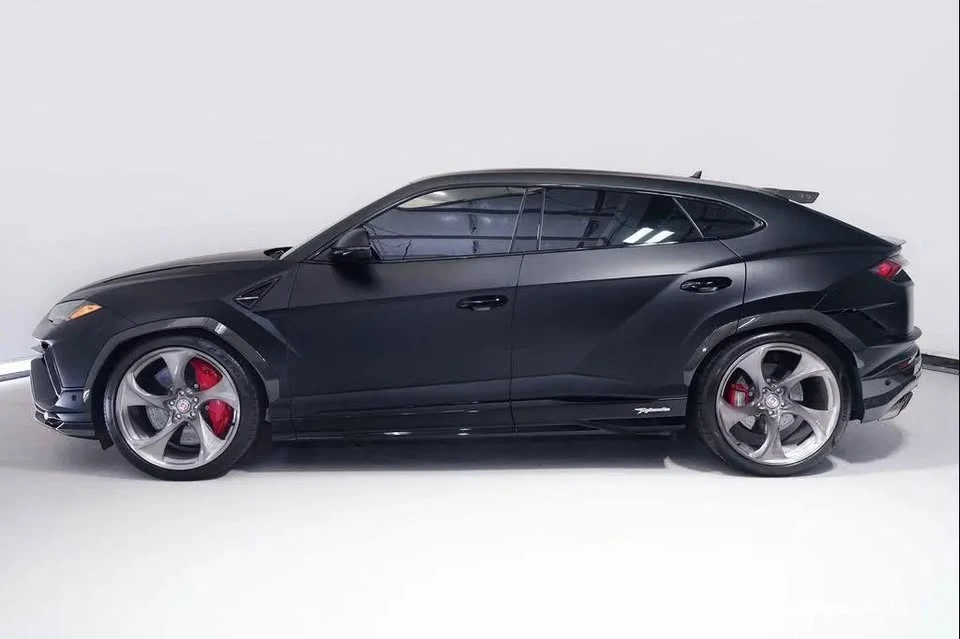 2023 Lamborghini Urus Performante - Image 5 of 20