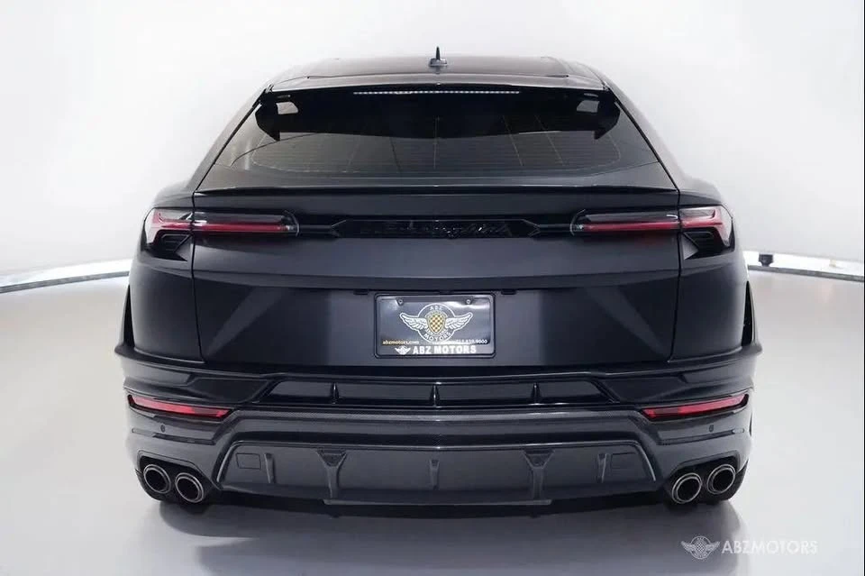 2023 Lamborghini Urus Performante - Image 8 of 20