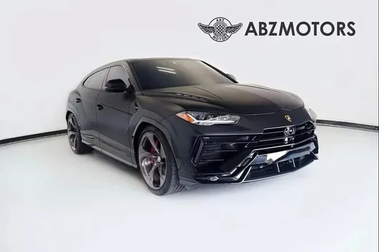 2023 Lamborghini Urus Performante