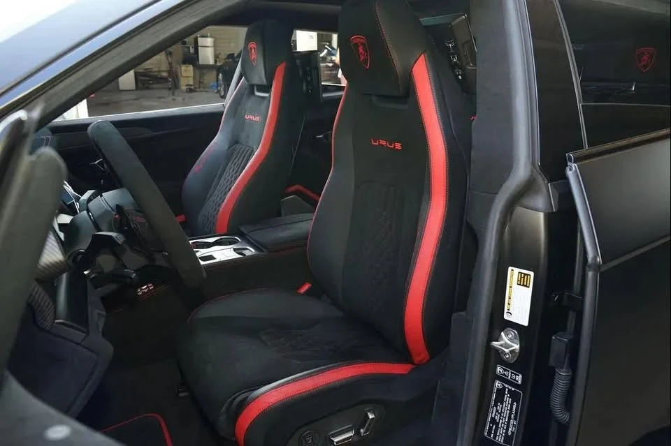 2023 Lamborghini Urus Performante - Image 16 of 20