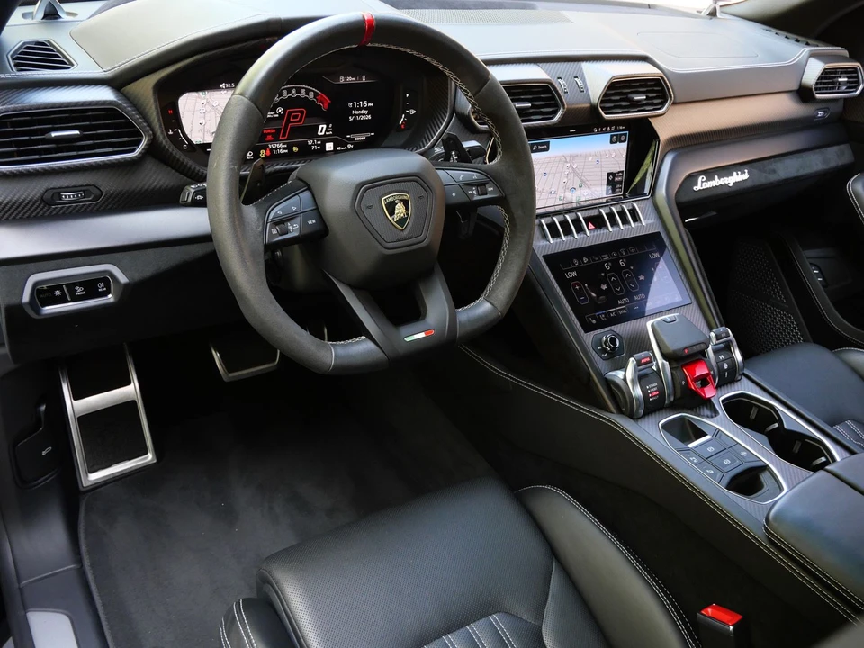 2023 Lamborghini Urus Performante - Image 20 of 31
