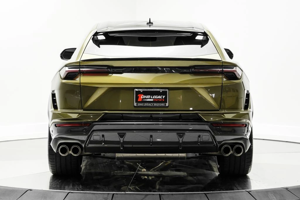 2023 Lamborghini Urus Performante - Image 10 of 31