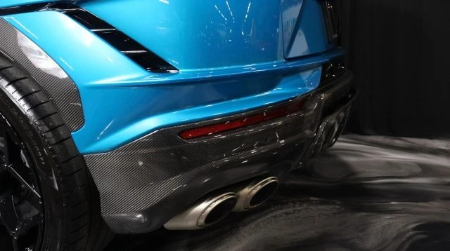 2023 Lamborghini Urus Performante - Image 16 of 26