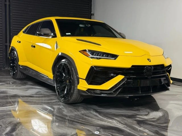 2023 Lamborghini Urus Performante - Image 3 of 20
