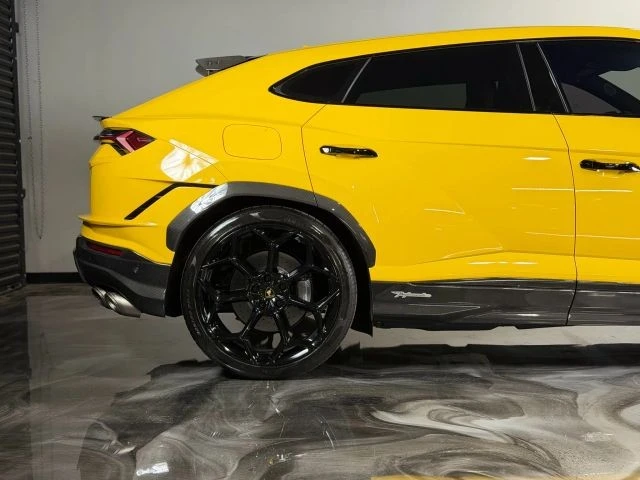 2023 Lamborghini Urus Performante - Image 6 of 20