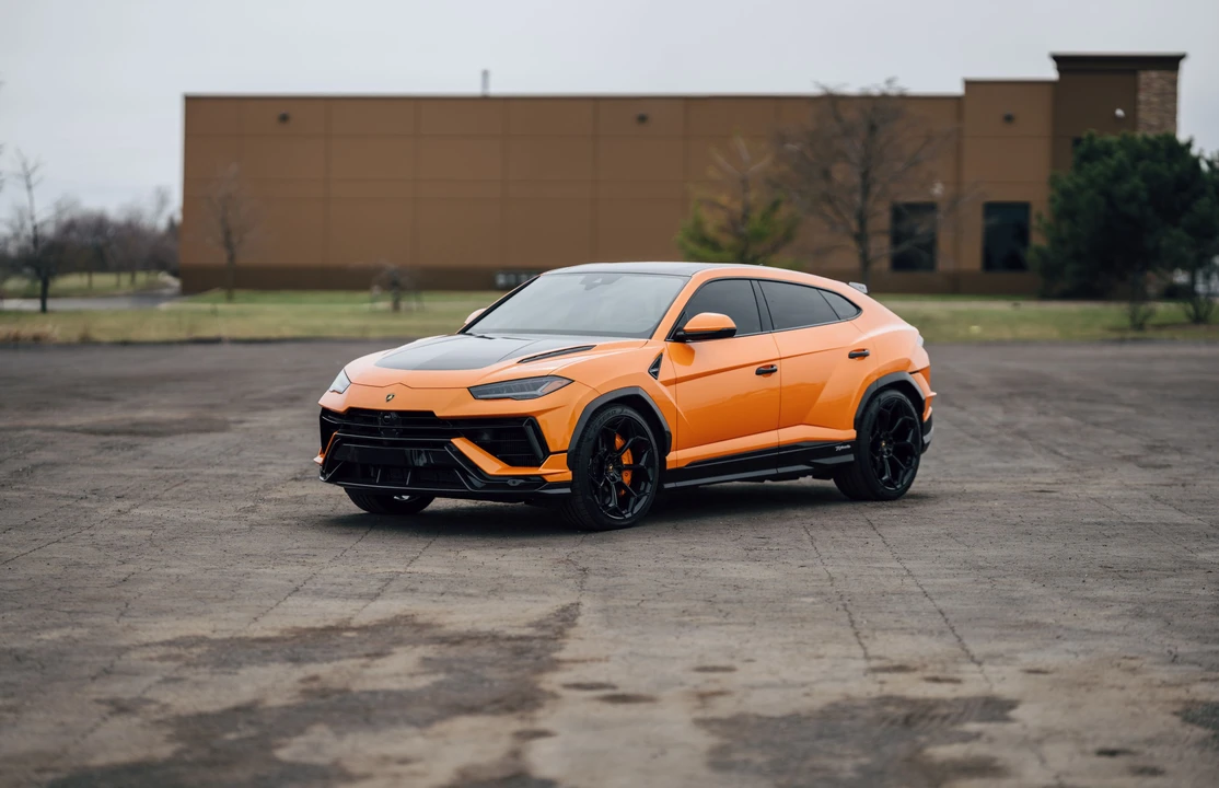 2023 Lamborghini Urus Performante - Image 3 of 31