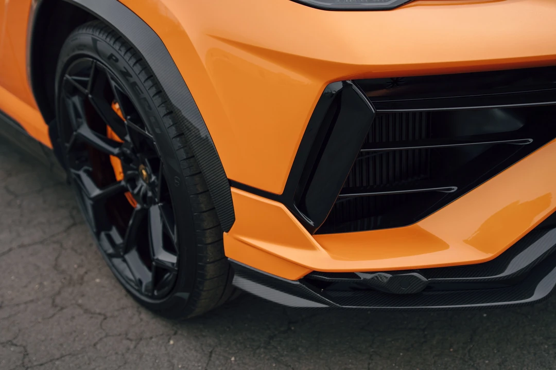 2023 Lamborghini Urus Performante - Image 8 of 31