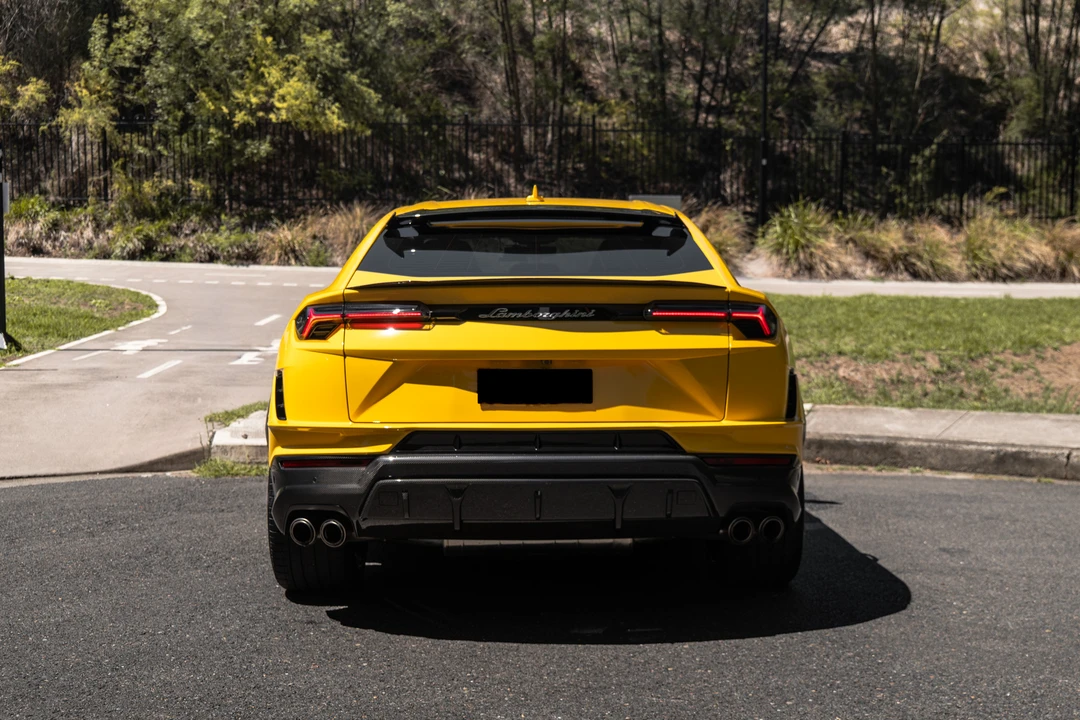 2023 Lamborghini Urus Performante - Image 6 of 31