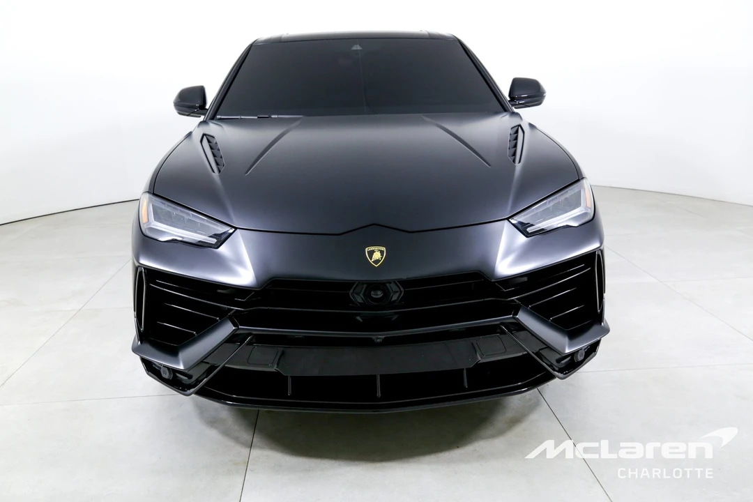 2023 Lamborghini Urus Performante - Image 4 of 12