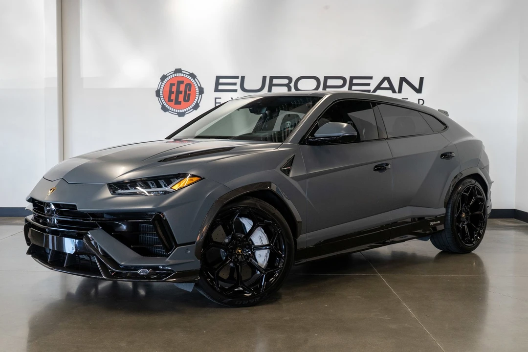 2023 Lamborghini Urus Performante - Image 31 of 31