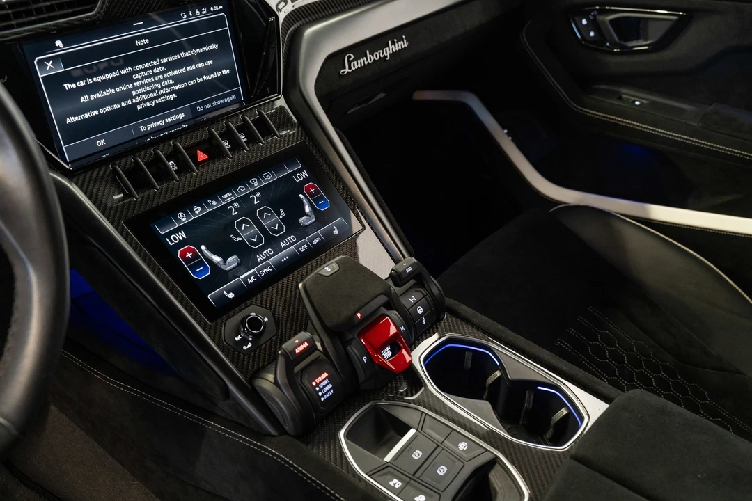2023 Lamborghini Urus Performante - Image 6 of 31