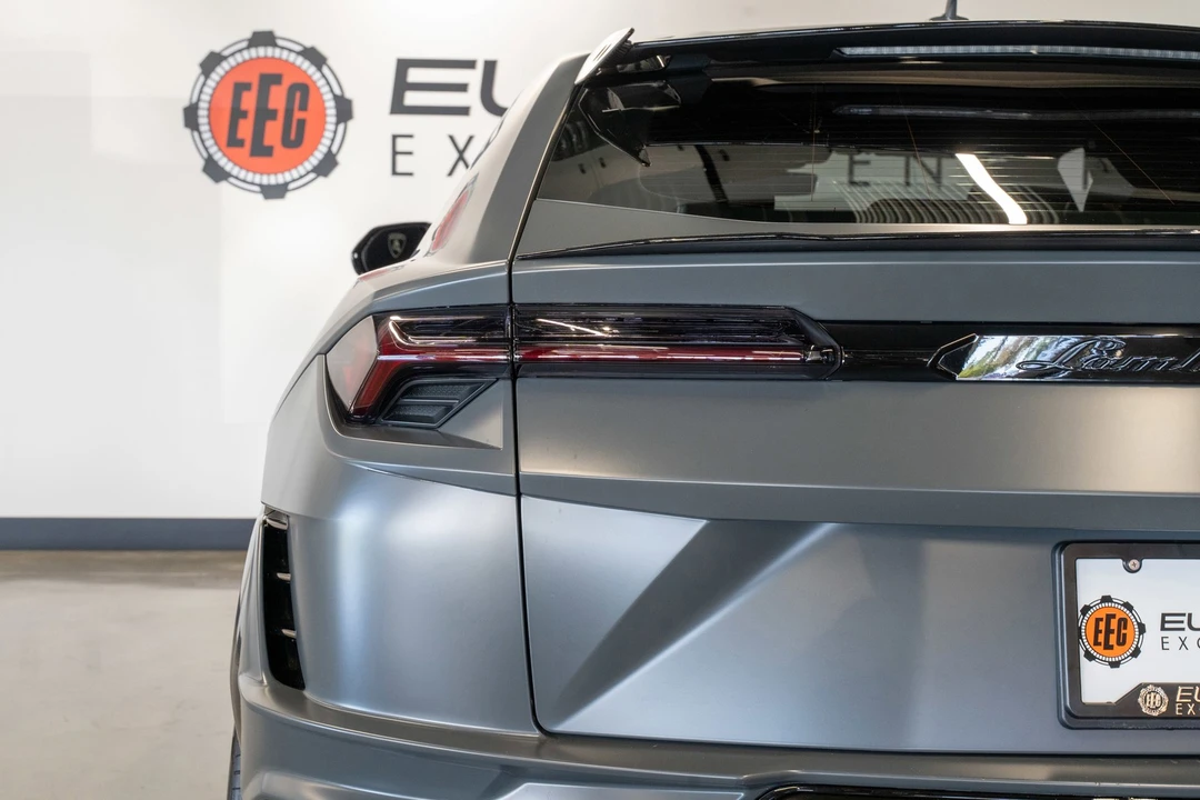 2023 Lamborghini Urus Performante - Image 20 of 31