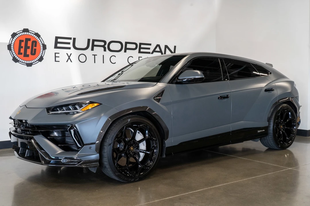 2023 Lamborghini Urus Performante - Image 26 of 31