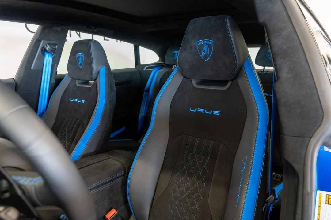 2023 Lamborghini Urus Performante - Image 3 of 21