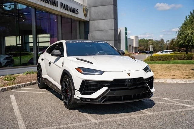 2023 Lamborghini Urus Performante - Image 2 of 12