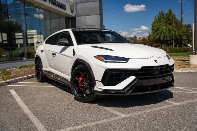 2023 Lamborghini Urus Performante - Image 3 of 12