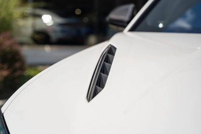 2023 Lamborghini Urus Performante - Image 7 of 12