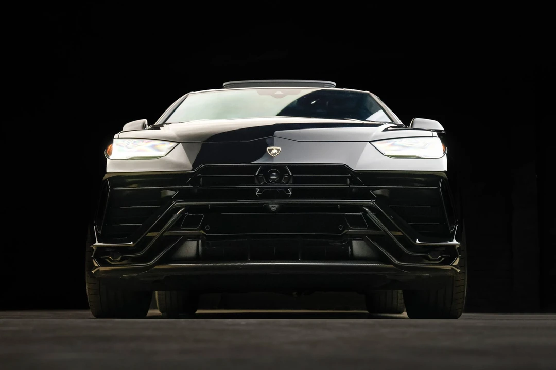 2023 Lamborghini Urus Performante - Image 22 of 31